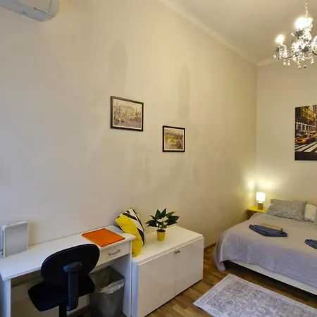 Center Royalty Apartment Budapest Exterior photo